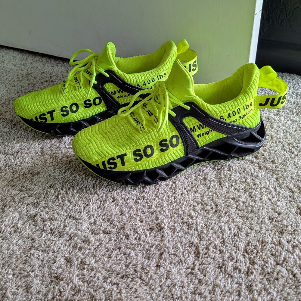 Just So So Men's Vibrant Yellow and Black Running Shoes